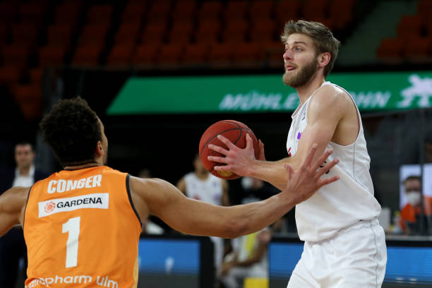 逐渐形成稳 逐渐形成稳