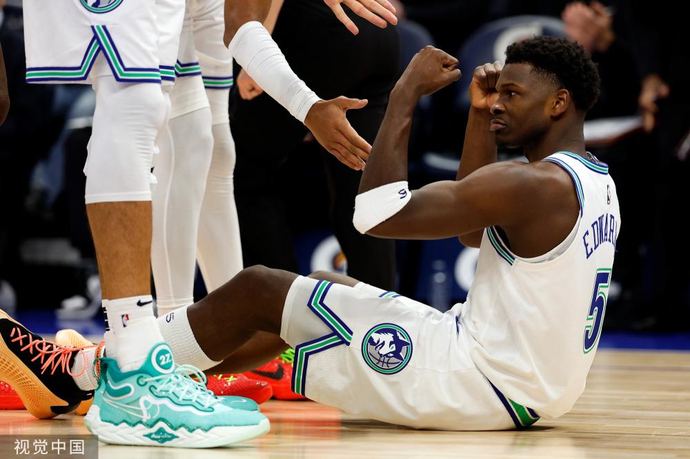 禁区内的 禁区内的