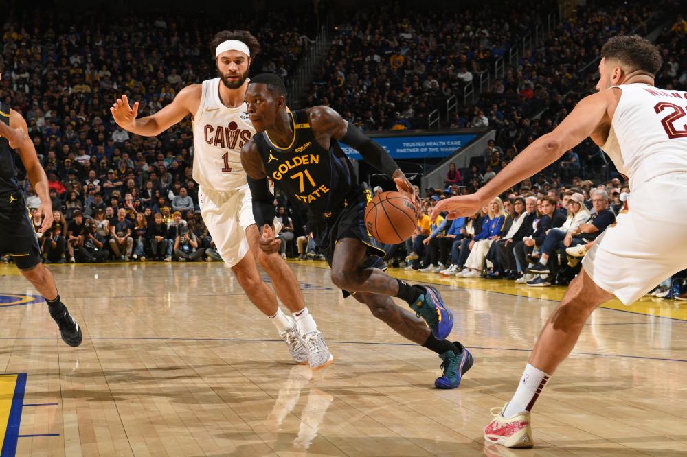 穆西亚拉：多纳鲁马是冲球去的我不生他气 目标是2025年重返赛场