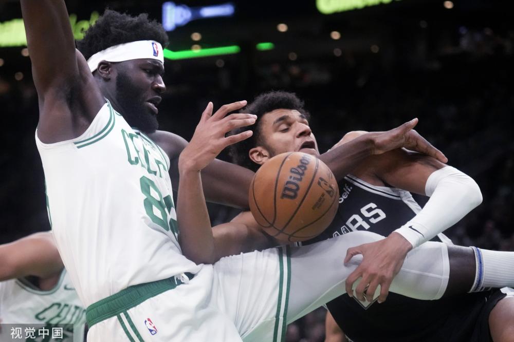 砸2亿镑豪购6大强援！利物浦军备藏致命隐患，更衣室炸弹即将爆发