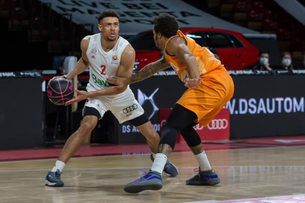 战术保持合 战术保持合